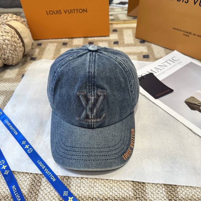 Louis Vuitton baseball cap Louisvuitton new Lv baseball cap, heavy-duty craftsma