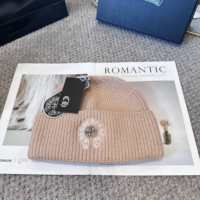 Chrome Hearts Autumn and Winter Wool Knitted Beanie This must be a favorite of