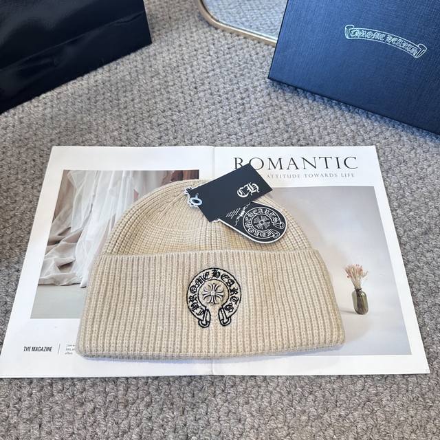 Chrome Hearts Autumn and Winter Wool Knitted Beanie This must be a favorite of