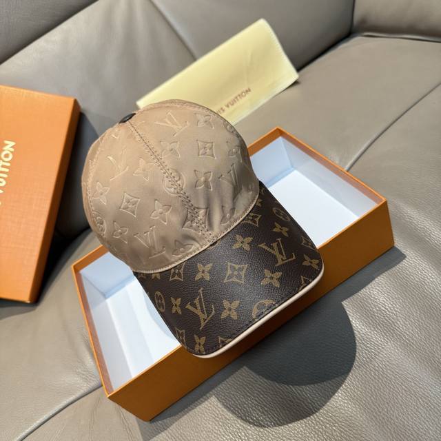 comes with a box bag, Lv Louis Vuitton new original baseball cap, monogram stit