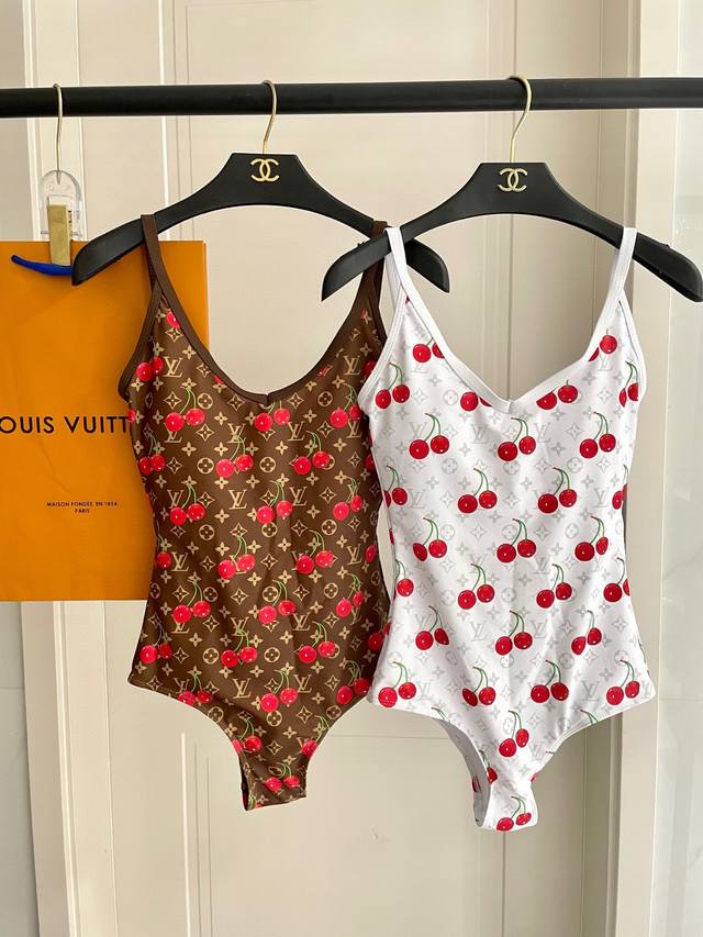 Lv's new one-piece swimsuit is perfect for a variety of occasions.