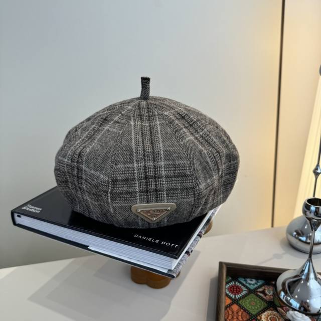 Prada new beret