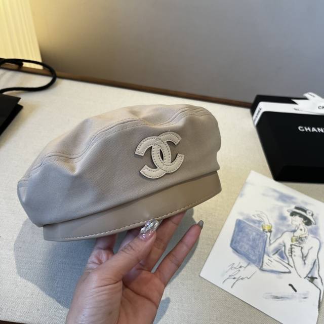 Chanel new beret head circumference 57cm
