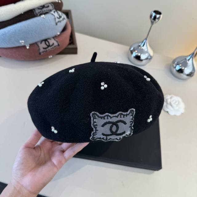 Chanel wool beret, pumpkin hat, 100% wool fabric, head circumference 57cm