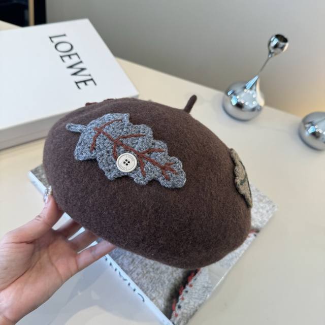 Loewe new beret, head circumference 57cm