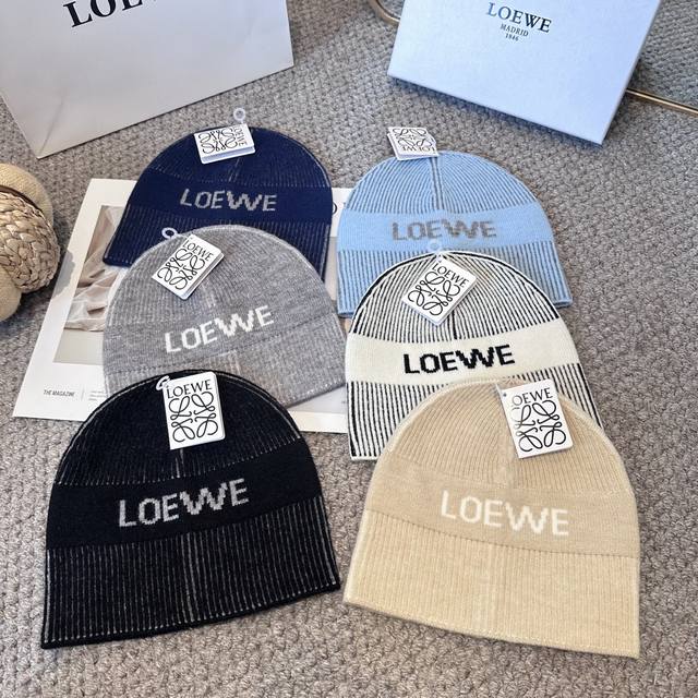 Loewe's new autumn and winter wool hat, a fashion brand, universal style for men