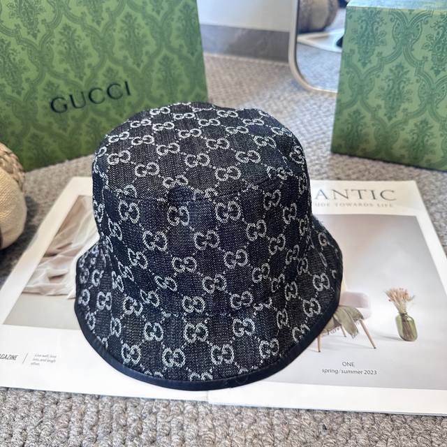 Gucci's new bucket hatFull of craftsmanship and designCapturing your temperament