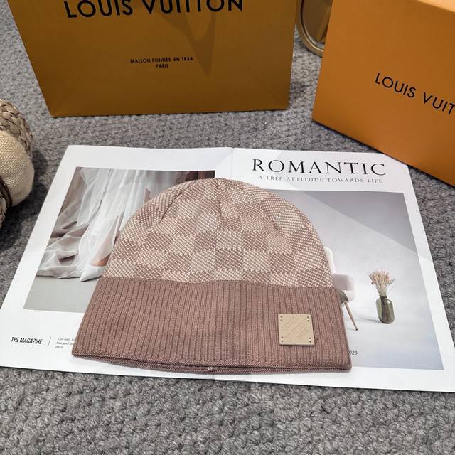 Lv Louis Vuitton counter goods, knitted wool hat, unisex style genuine mold