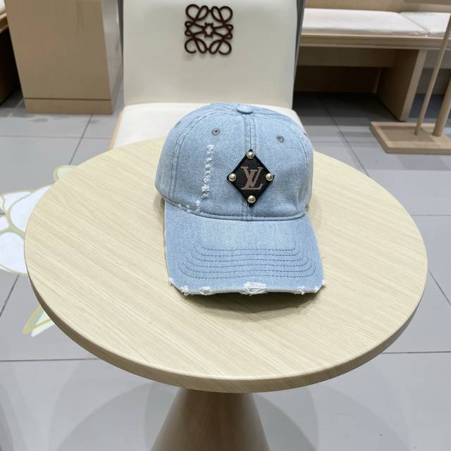 Lv Louis Vuitton new original baseball cap, Lv denim jacquard, counter 1:1 mold