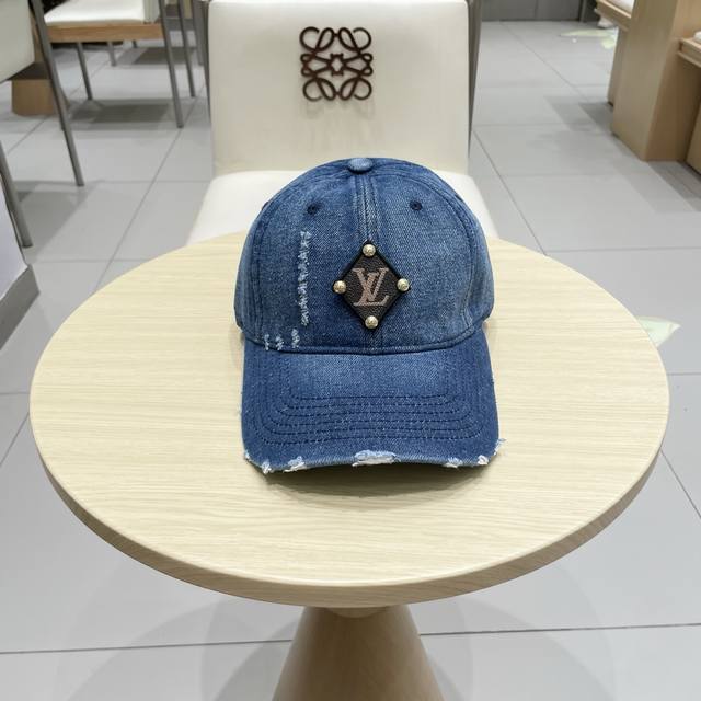 Lv Louis Vuitton new original baseball cap, Lv denim jacquard, counter 1:1 mold