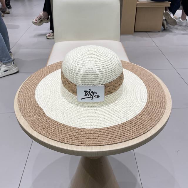 Dior new straw hat, hand-crocheted straw hat, large brim straw hat, foldable sun