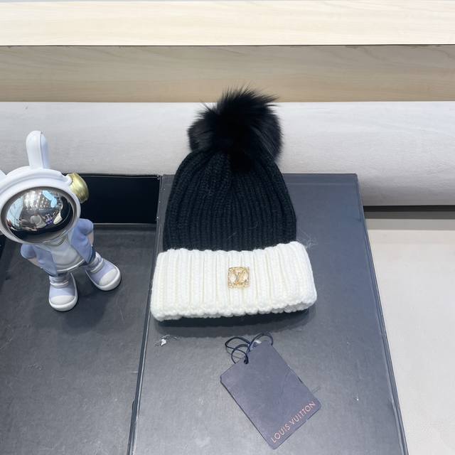 Lv Louis Vuitton Korean version Ins autumn and winter real fox fur ball wool hat