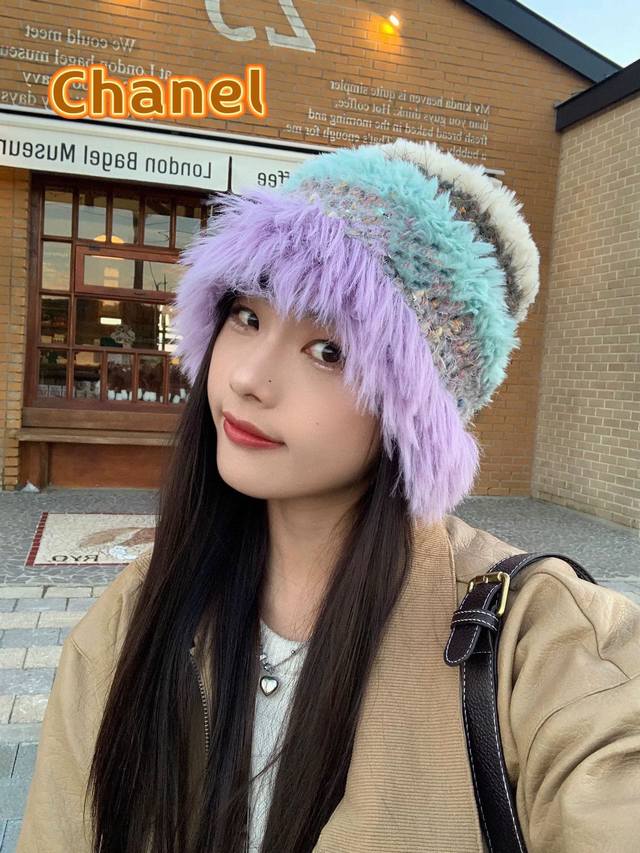 Chanel handmade crochet wool hat for women autumn and winter new style contrast