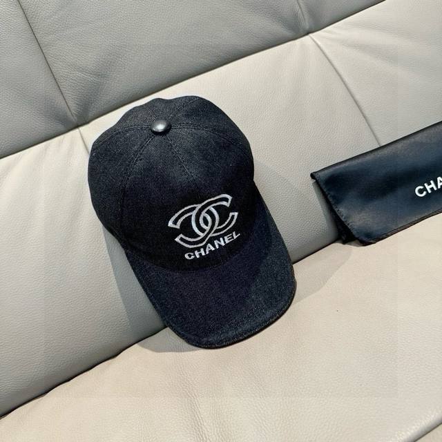comes with a box bag, Chanel new original baseball cap, denim double C embroide