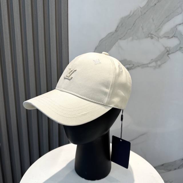 Lv Louis Vuitton official website high version shipment, classic baseball cap, v