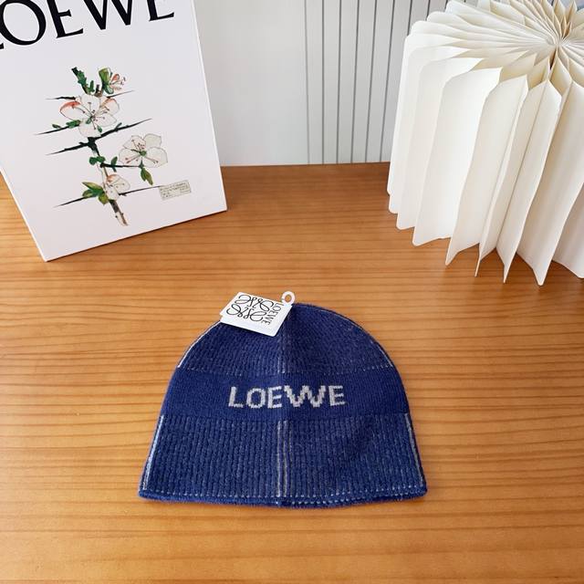Loewe autumn and winter chunky knitted wool hatMultiple colors available to meet