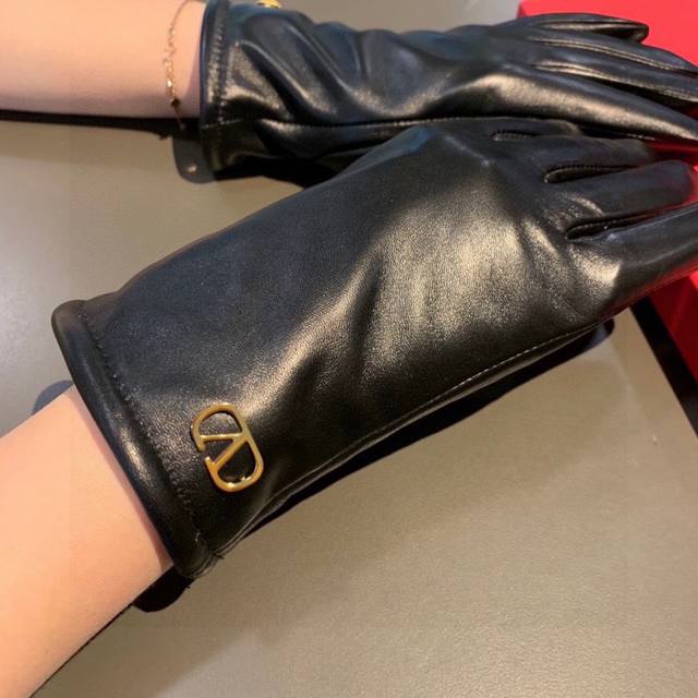2025 new exclusive Valentino touchscreen women's gloves, original quality, synch