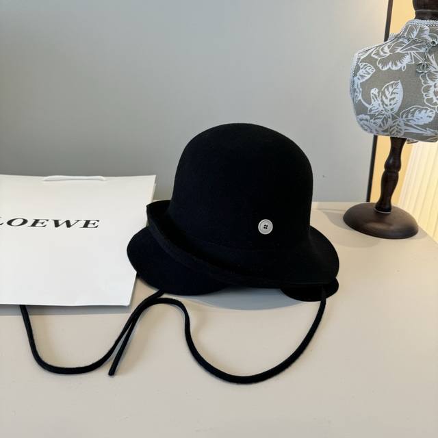 Loewe's new wool curled brim hat, irregular cut design, head circumference 57cm