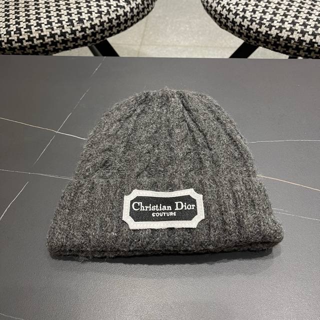 Dior knitted hat women's winter versatile face small wool hat large head circumf