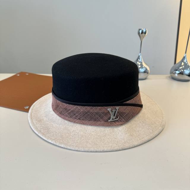 Lv Louis new wool hat, flat top hat, 100% wool fabric%, head circumference 57cm