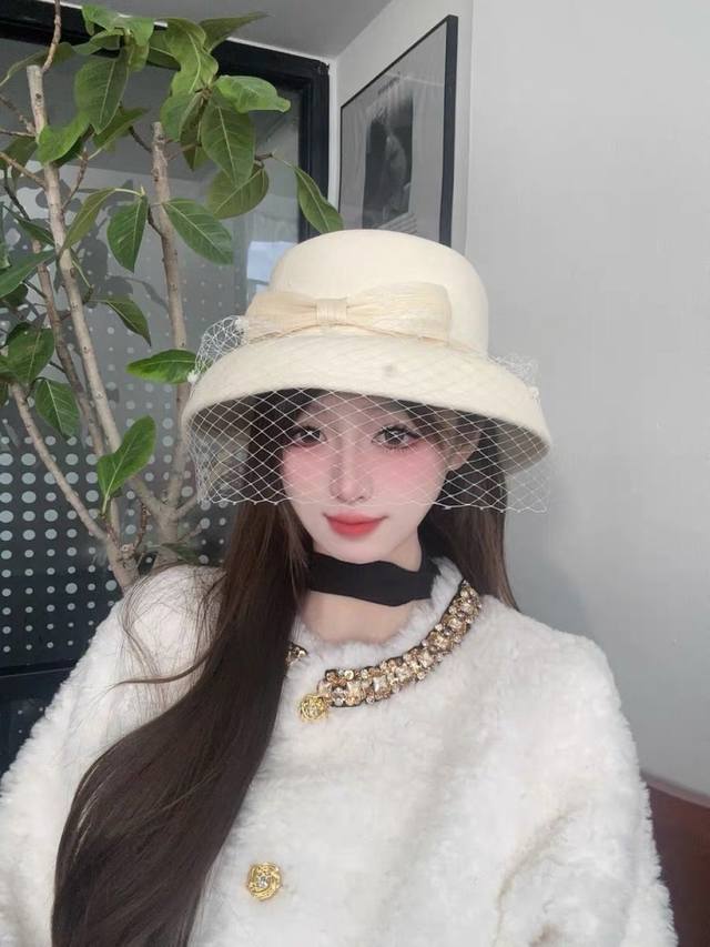 White Chanel's new autumn and winter wool bucket hat, imported linen yarn 100% w