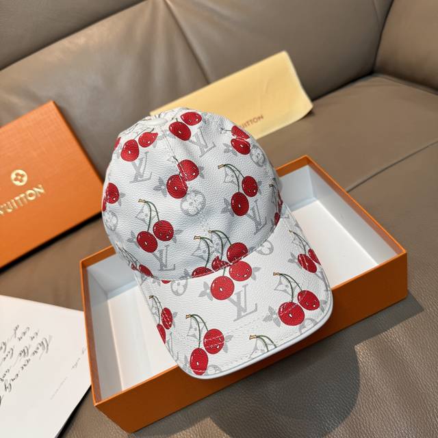 comes with a box bag, Lv Louis Vuitton new original baseball cap, Lv small cher