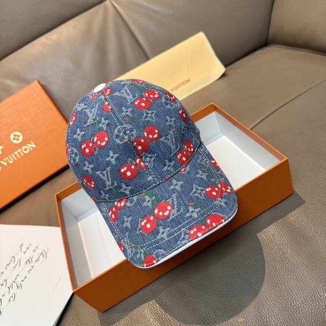comes with a box bag, Lv Louis Vuitton new original baseball cap, Lv small cher