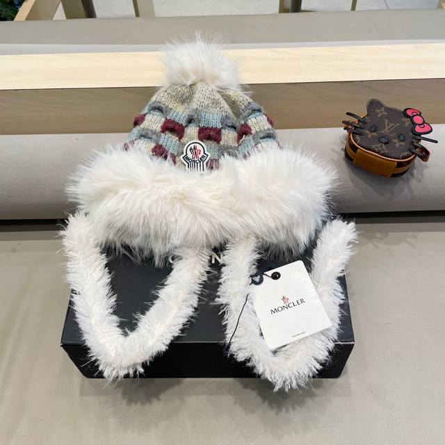 Moncler autumn and winter thick plush warm Lei Feng hat female cute cold-proof e