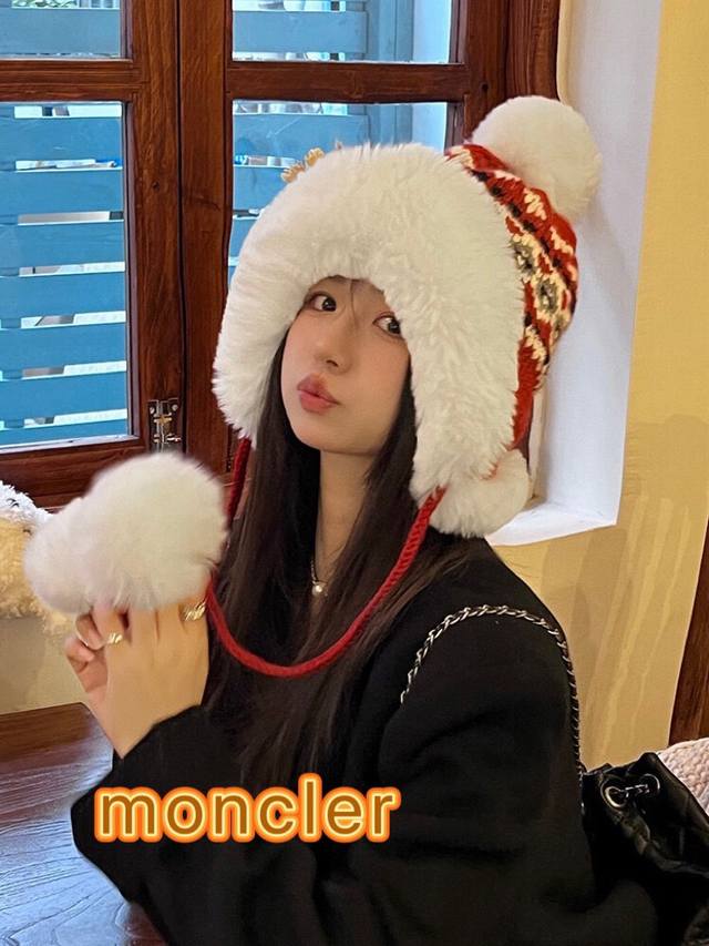 Moncler hat women's winter new Korean version striped plush Lei Feng hat cyclin