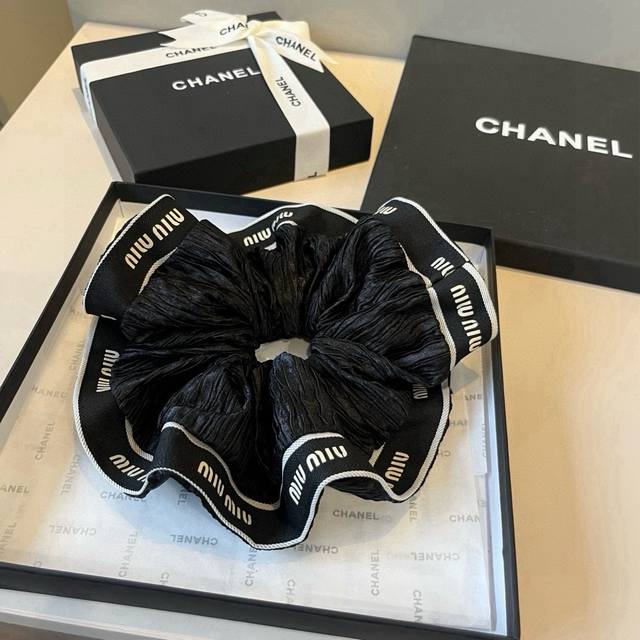 Miumiu Miu Miu hairband