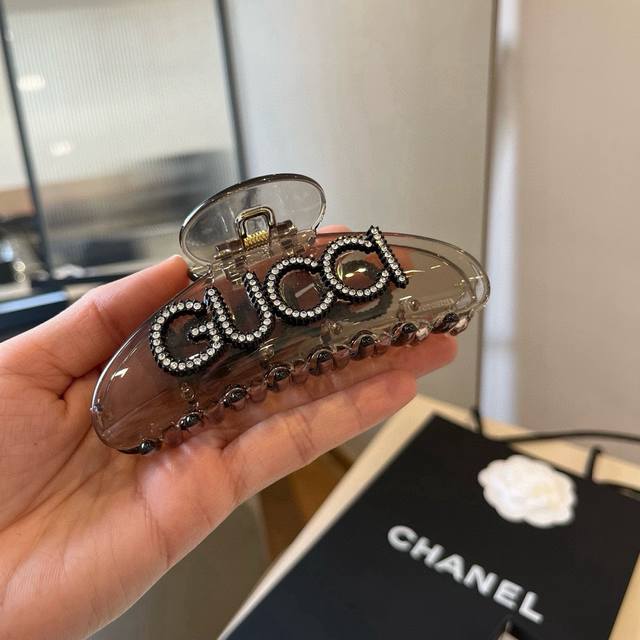 Single Gucci new style grab clip
