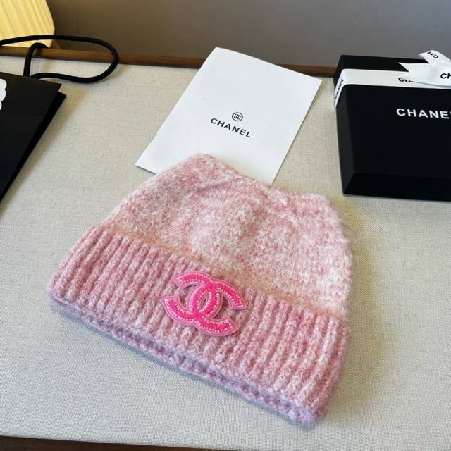 Chanel Autumn/Winter new cat ear beanie, 100% wool fabric