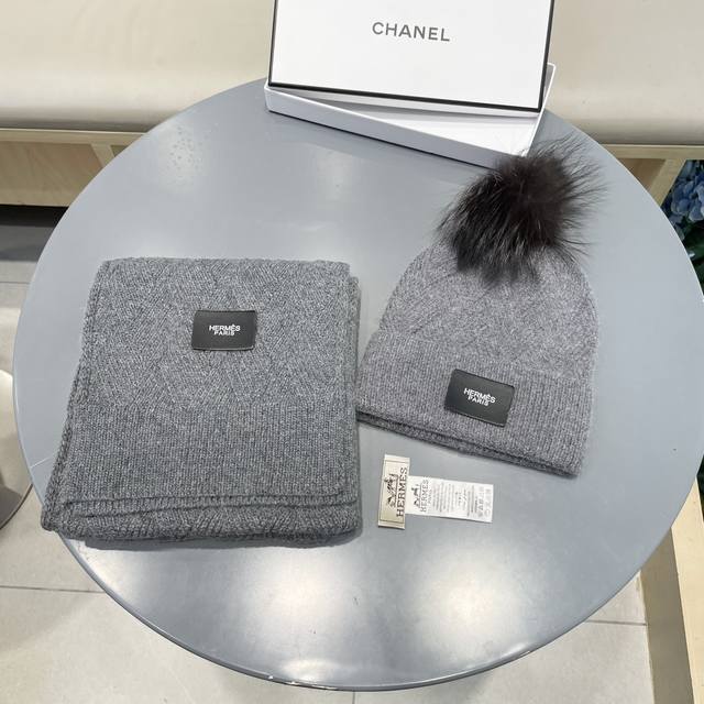 Hermes Two-piece Set - Wool Set Hat Classic Set Hat! Hat and scarf! Warm and su