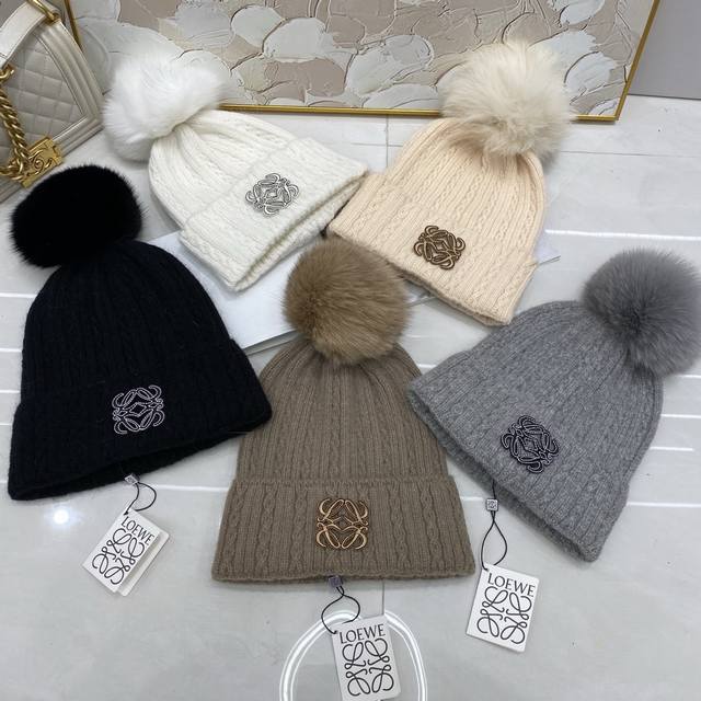 Loewe rabbit fur cable knit hat
