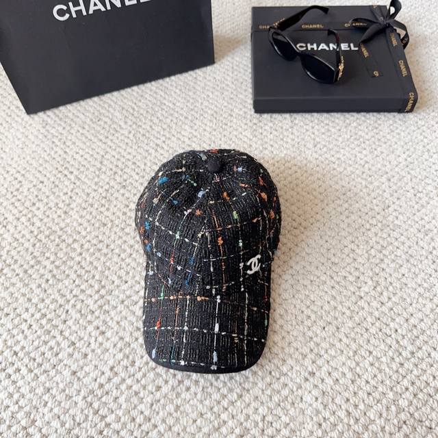 Chanel's new autumn and winter classic casual fashion models are now on the she