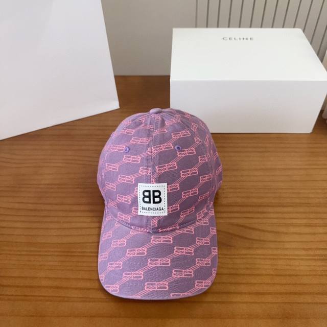 Balencia*A New Balencia Baseball CapSimple and stylish super good looking hat!