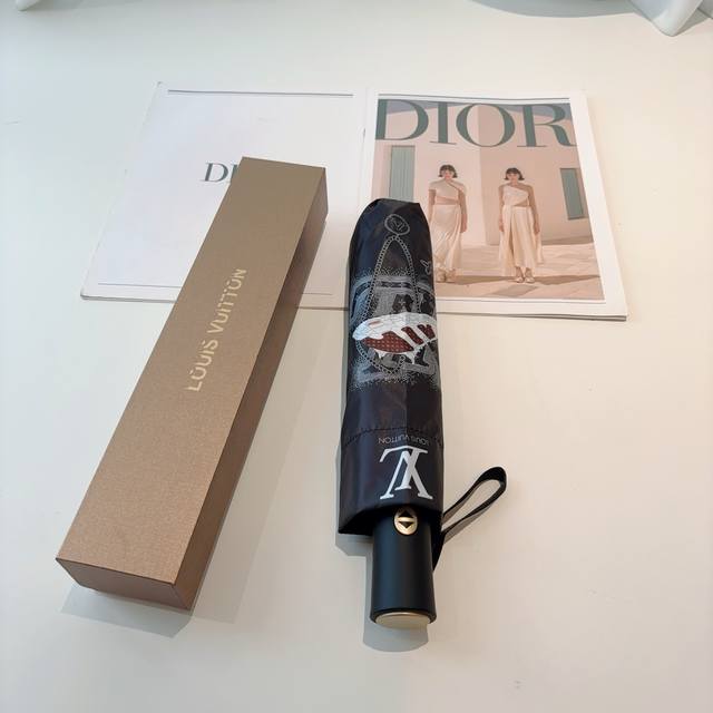 Louis Vuitton tri-fold automatic folding umbrella with new coating technology an