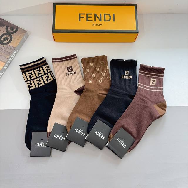 comes with packaging, 5 pairs per box Fendi new mid-calf men's socks, pure cott