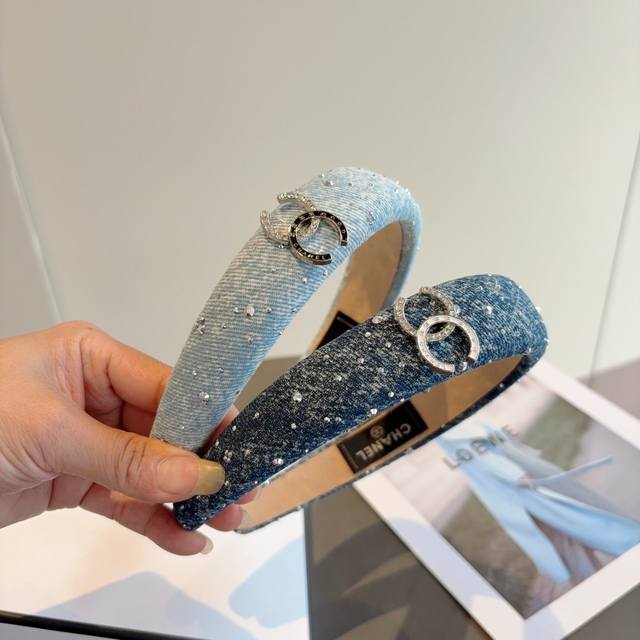 with packaging Chanel Chanel new denim with diamond small Chanel headband, retr