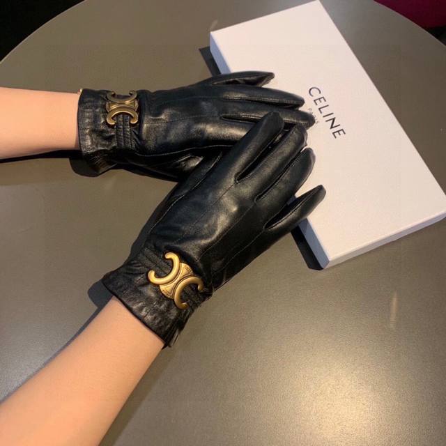 2025 new exclusive touchscreen gloves from Celine. Original quality, synchronize