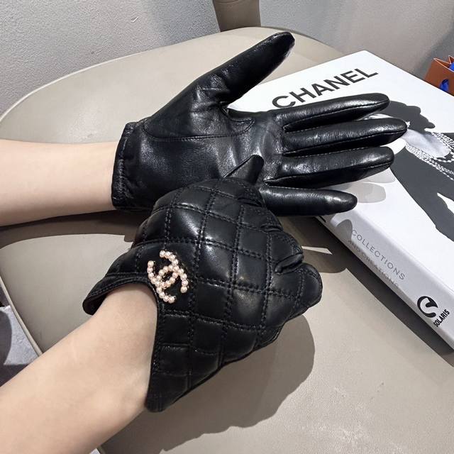 2025 new exclusive touch screen gloves, Chanel original quality official website