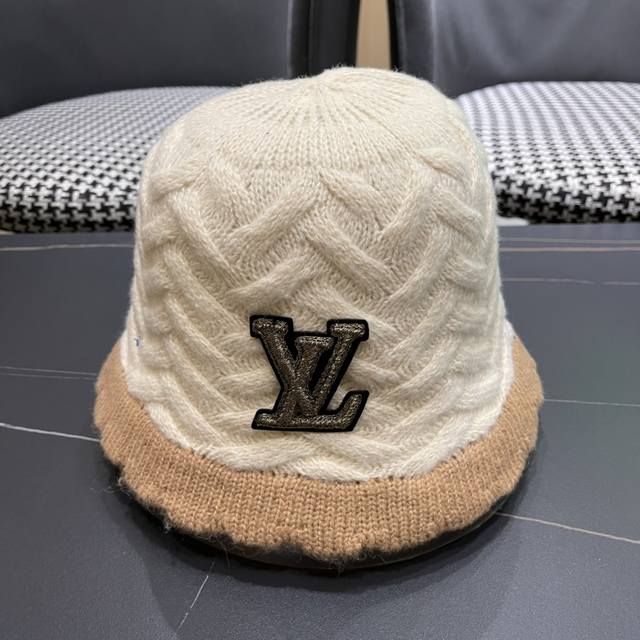 Lv Louis Vuitton autumn and winter wool bucket hat all-match basin hat to show t