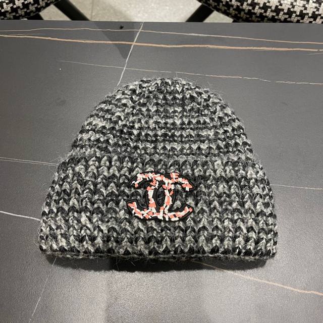 Chanel 2025 Autumn/Winter Internet celebrity wool hat, super soft and comfortabl