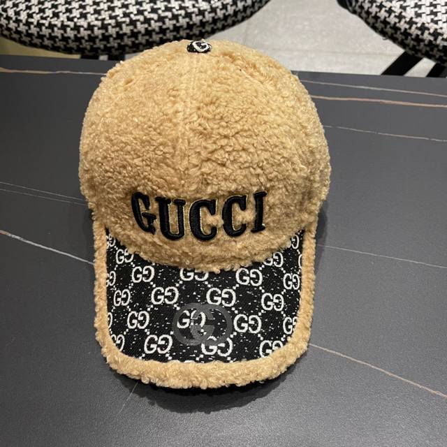 Gucci baseball cap Gucci official website new autumn and winter new plush baseba