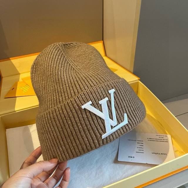 Lv new knitted wool hat