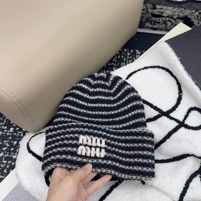Miumiu atmosphere wool hat is here Korean classic hat style