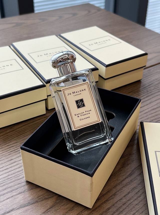 Original quality Jomalone English Pear and Freesia Ml Attribute: Female fragranc