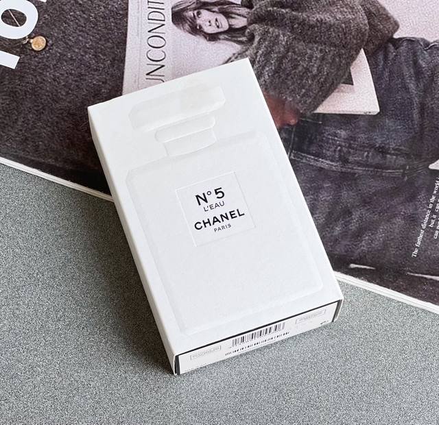 Original quality Cnaneln5L'eau Chanel No. 5 Eau Specifications: Ml When you firs