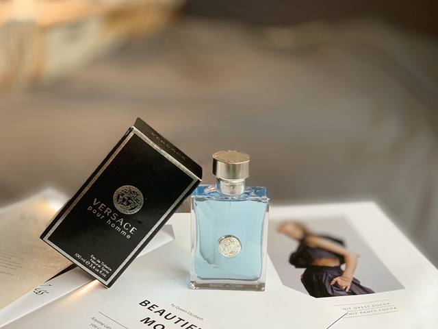 High-quality Versace pour Homme classic men's eau de toilette Ml, invisible tube