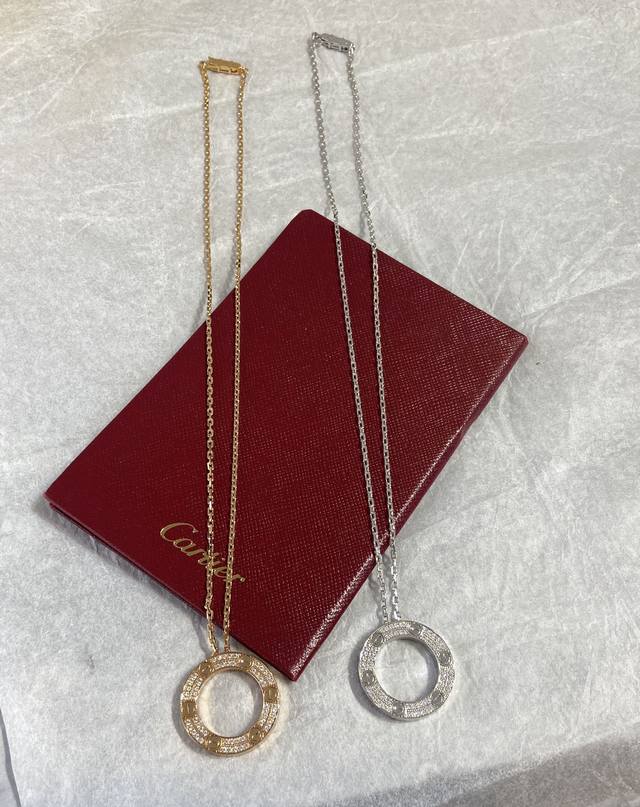 Kx974 C Rtier Love round necklace It is finally made and it is limited because i